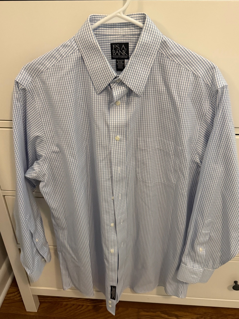JOS. A BANK Travelers Collection Tailored Fit Button down Shirt size -16-32
